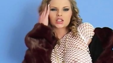 Czech Blonde Has Amazing Big Tit Body