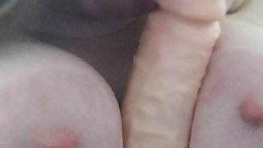 jerking off with big tits