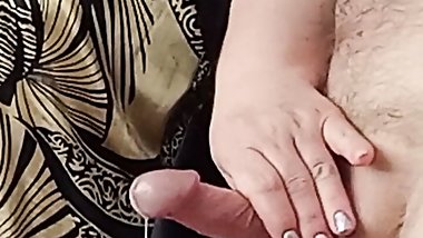 the fat woman gives me pleasure with her gentle hands