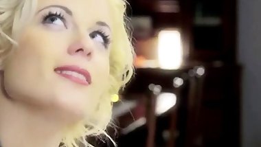 Seduction And Sensual Blowjob Experience