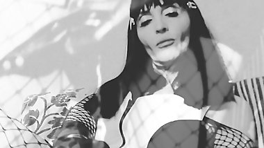 White Black Fetish Milf Eva in Latex Bdsm Femdom, Dominatrix Solo, Kink, Heels, Strap-on