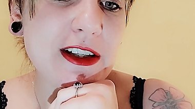 Vends-ta-culotte - French dominatrix can make your life better, you loser