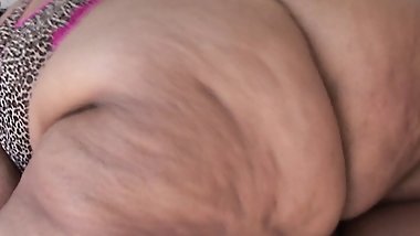 SUPER BBW FAT BIG ASS 180 KG MILF fucks like a curvy wave
