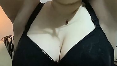 Showing my big tits