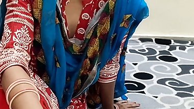 Desi stepmom giving blowjob to young boy xxx with Hindi audio, dirty talk, saarabhabhi6