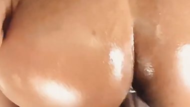 Oiled her up and gave her the best fuck of her life (FULL HD)