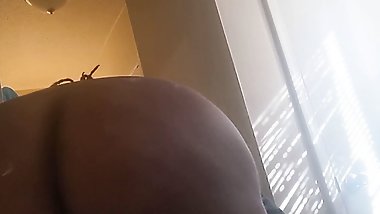 Voyeur ssbbw shows big ass lotion 400lbs