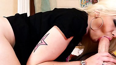 4K &ndash; fucking horny MILF blonde slut babe banged hardcore