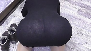 Milf fixed her hair before anal sex