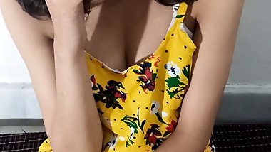 Ghar pe akeli girlfriend ki pyass mitai