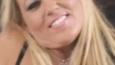 Exotic MILF Babe Gives A Horny Handjob