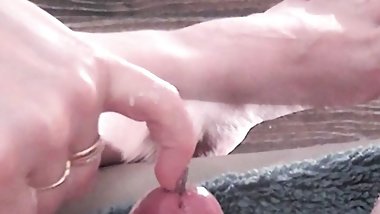 Finger play with peehole