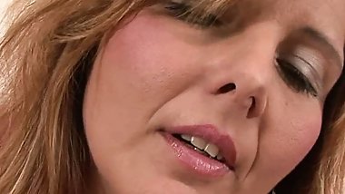 Who's Your Mommy? #09 - EPISODE #02