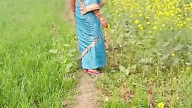 Indian Village Outdoor Sex In The Jungle Bhabhi Devar Hardcore