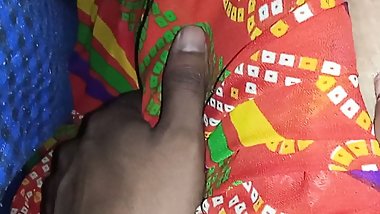 Bhabhi ki choot ragad ke bhabhi ko garam kara