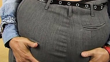 Schwanzgeile MILF zum explodieren gebracht