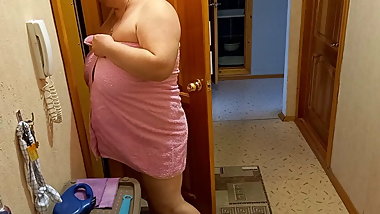 doggystyle sex and blowjob for a courier