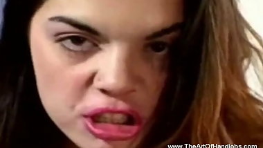 Hard Case To Nut &ndash; Handjob Honey Enjoying The Moment