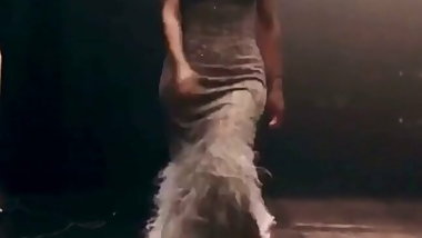 Houria les yeux vert