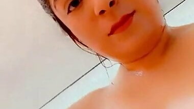 Gorgeous hot latina