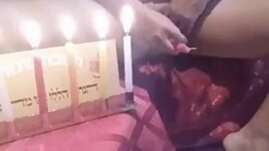 Frum mother masturbate with Hankkah's candle