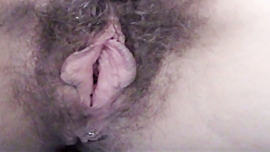 The hairy pussies of my wife, my sister-in-law and our niece