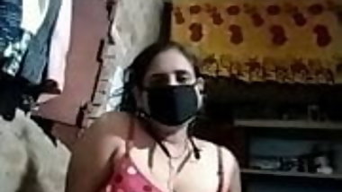 Fingering Village Aunty