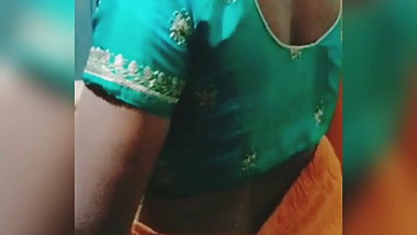 Yuihatono Japanese bhabhi in hot show