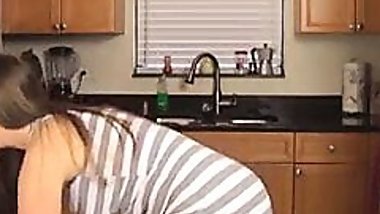 Stepmom and stepson &ndash; birthday gift fuck