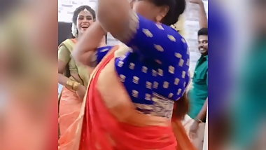 Archana mariyappan navel show