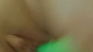 Hot squirt video with vibrator.