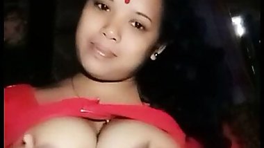Assamese wife showing her boobs