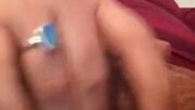 Chubby wife cumming