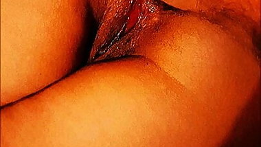 Volim da uzivamo obostrano,mozda ja malo vise!