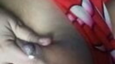 Isteri Makcik orang Pahang keluar kan susu