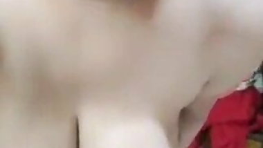 Desi wife shows her big boobs