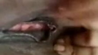 Tamil lekha squirting