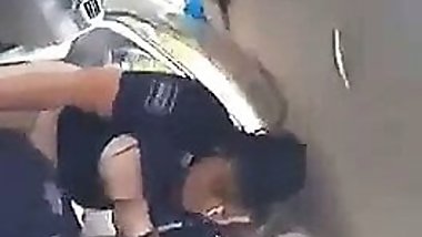 policia flagrada fudendo na viatura