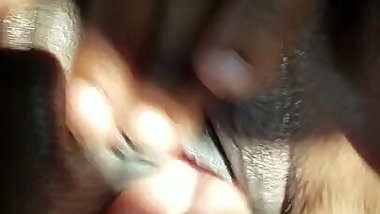 Hoodrat Pussy juicing