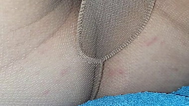 Wife in pantyhose cumming