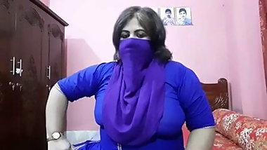 Desi bhabhi Sex Talk &ndash; Didi Trains for Sexy Fucking
