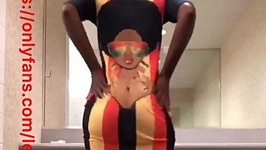 sweet lea lea ass clap booty clap