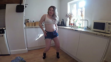 mom strips in Denim shorts and underwear