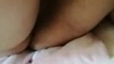 Hubby lick his wife&rsquo;s juicy pussy