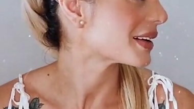 JULIANA G