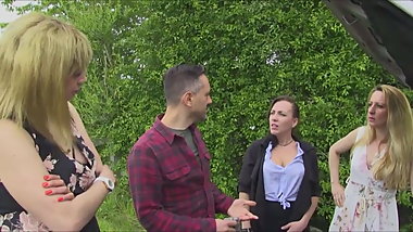 Mya Lorenn &ndash; Horny Mom In The Country