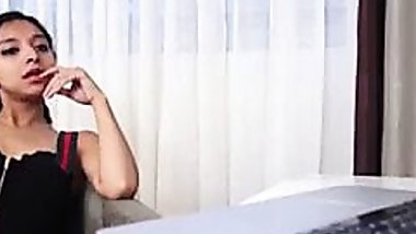 Father enjoys sex with stepdaughter outside