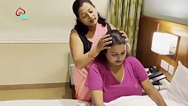 Desi bhabhi in saree cheating on husband with devar