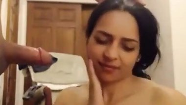 Indian Mom Gives Blowjob
