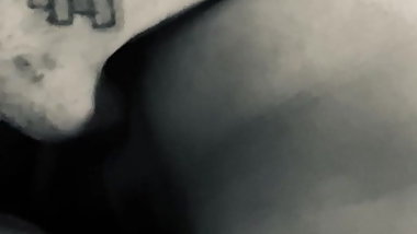 Fingering skinny milf